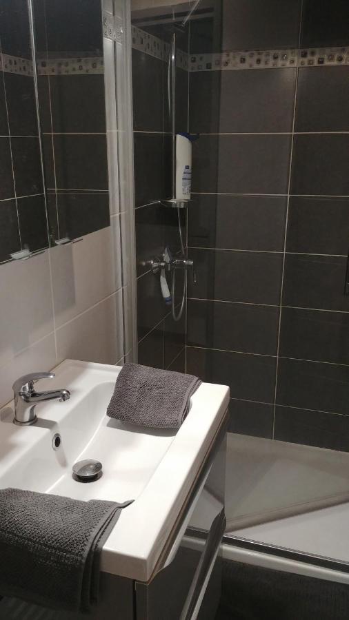 Marcailhou Apartment Ax-les-Thermes Bagian luar foto