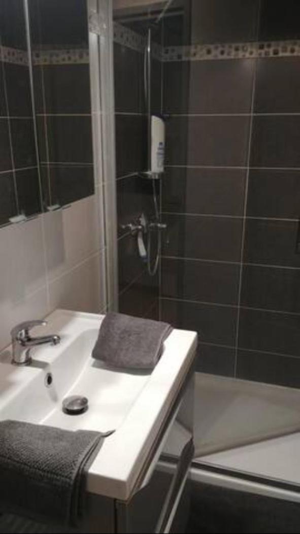 Marcailhou Apartment Ax-les-Thermes Bagian luar foto
